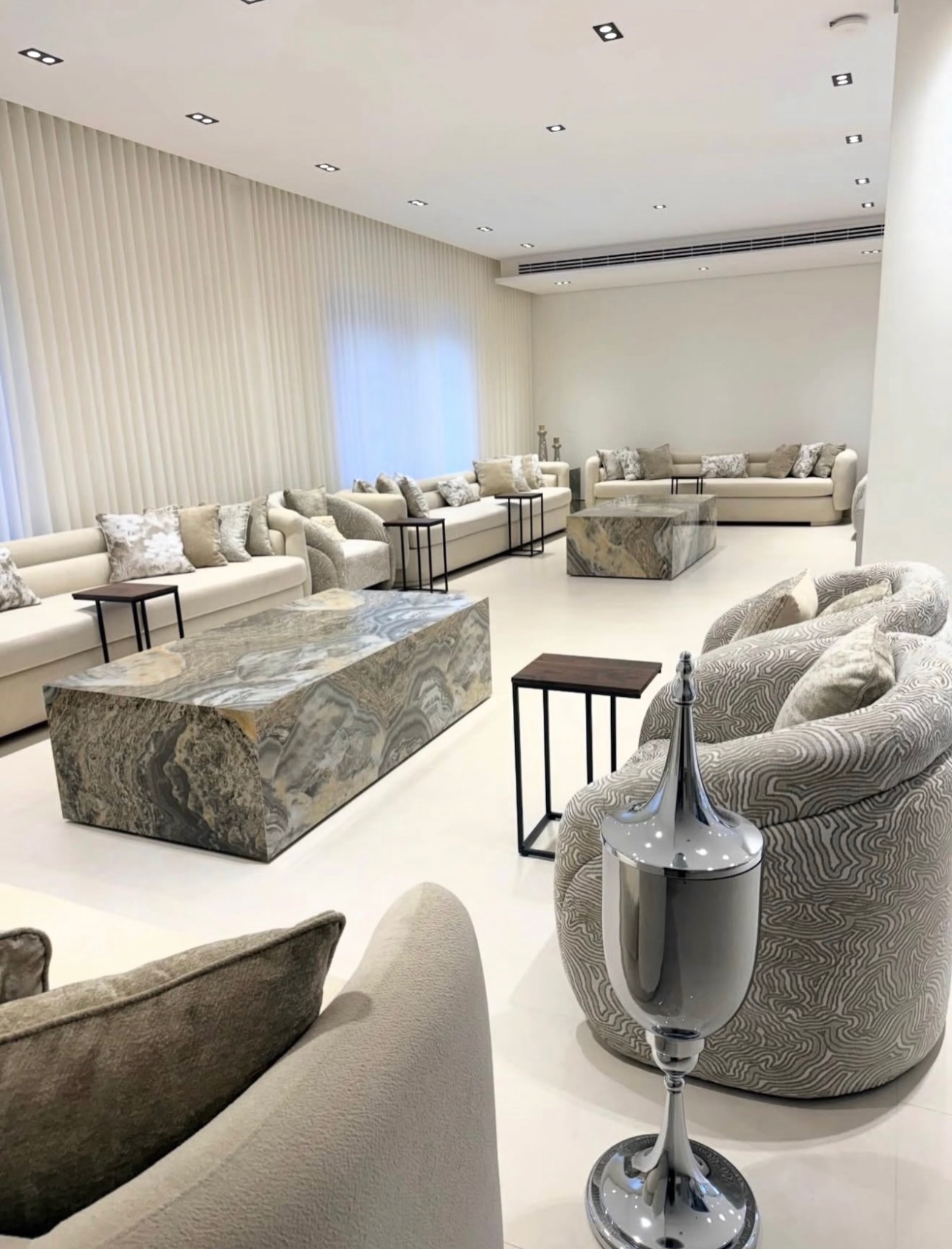kuwaitsofa3_1777812508373